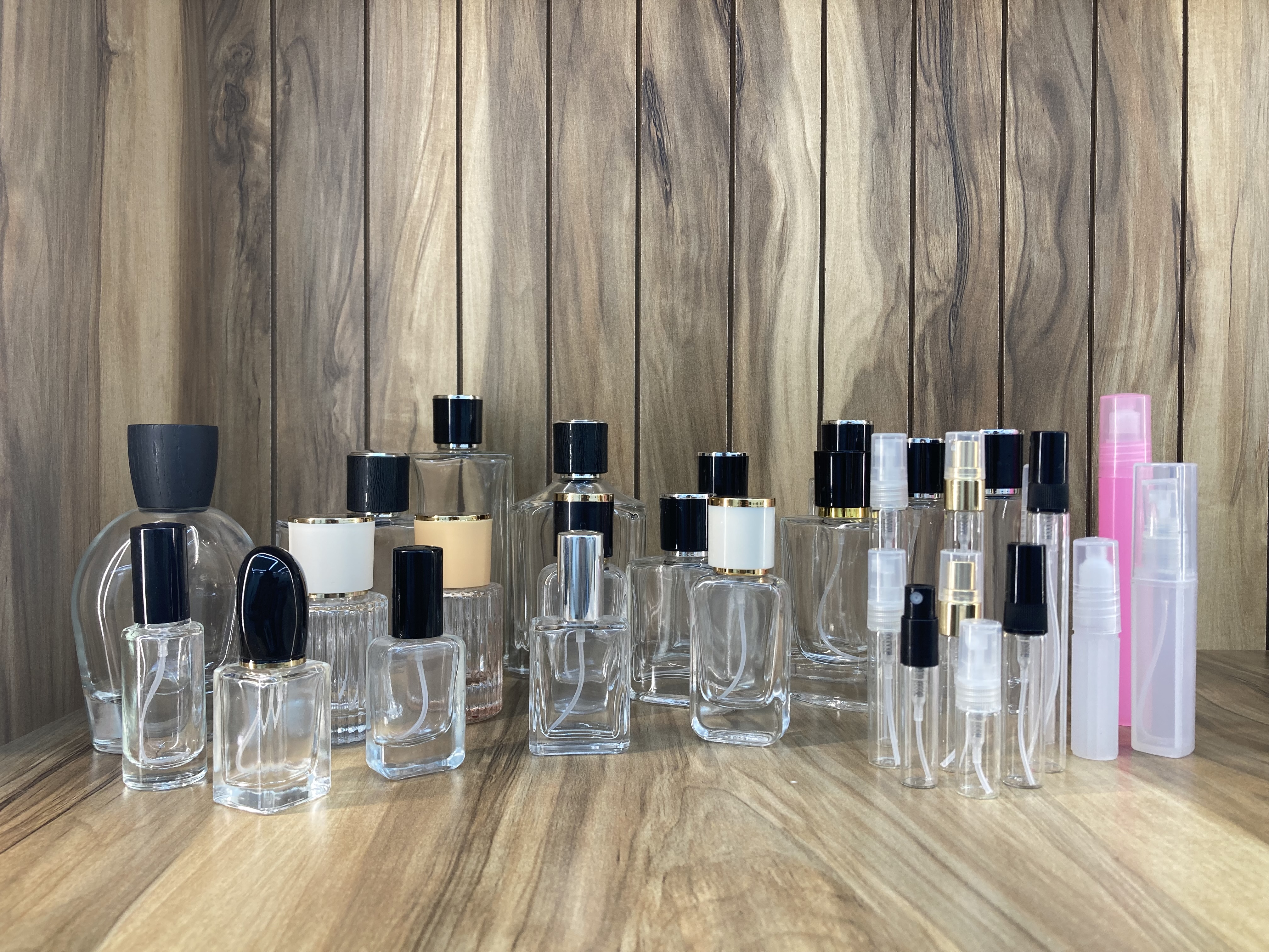 ظرف و شیشه عطر
